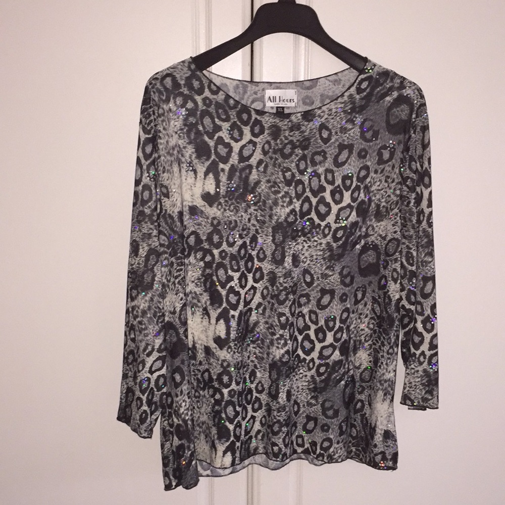 Dressy three-quarter length blouse